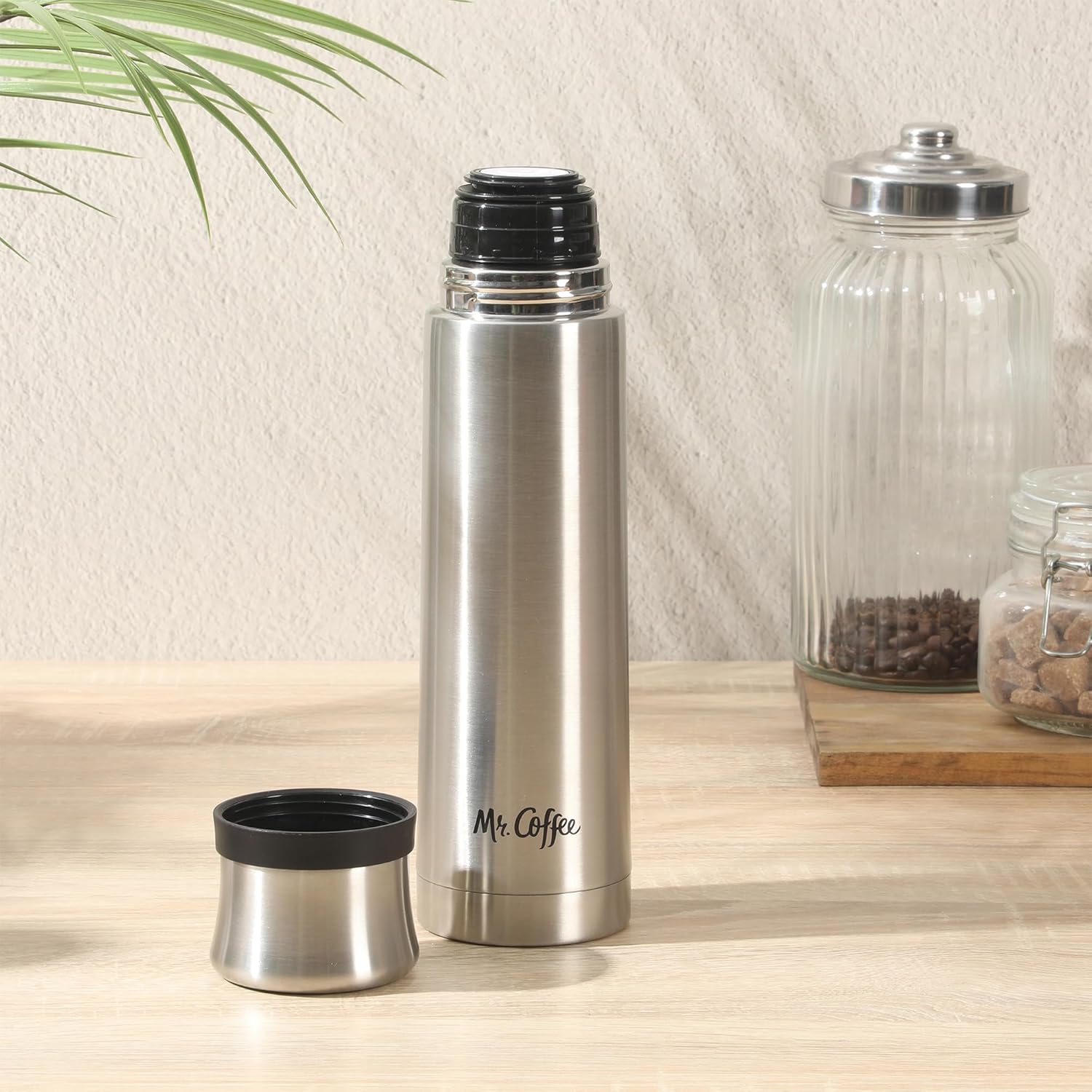 Botella térmica de acero inoxidable Mr. Coffee Silverleaf de 680 ml de doble pared con taza de viaje - Varios colores